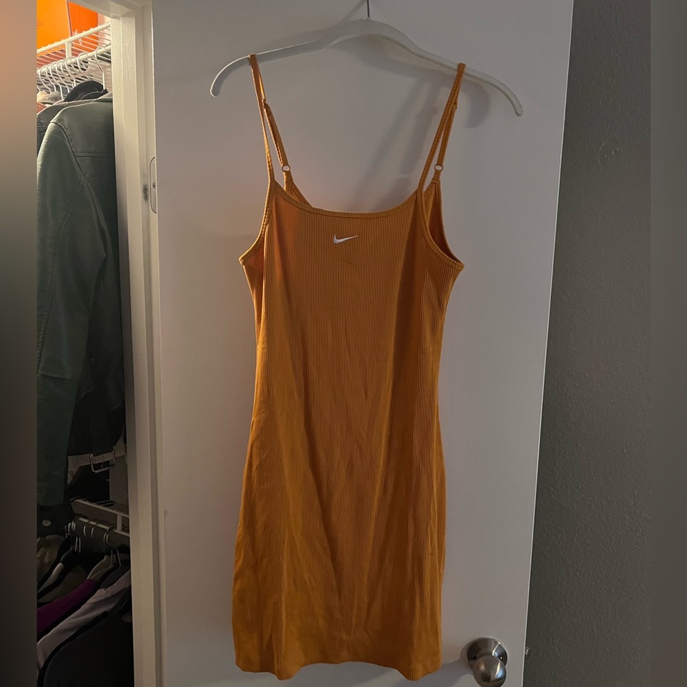 Nike Sportswear Essential Women's Ribbed Dress